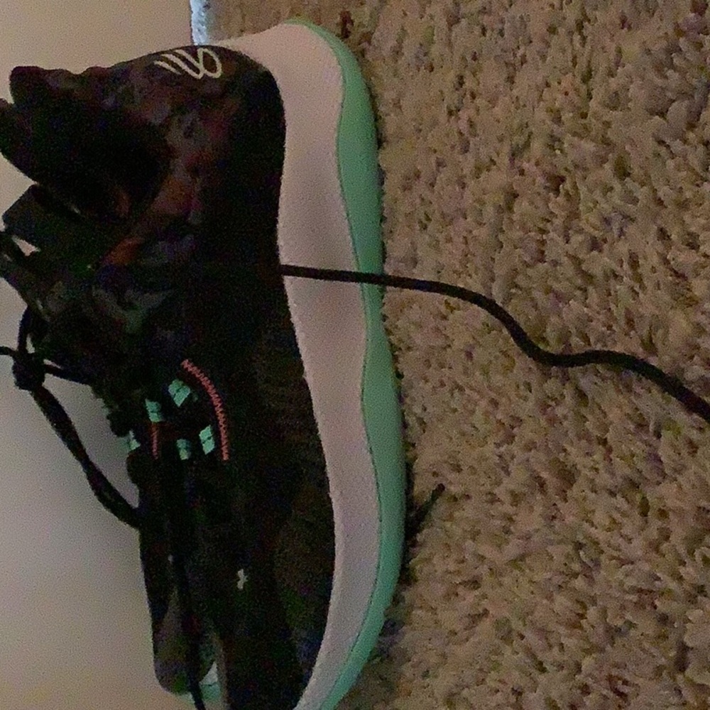 Brand new curry hovr